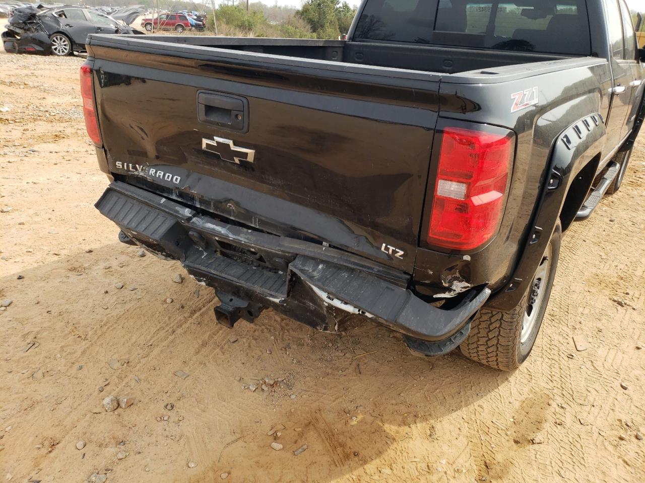 Photo 9 from auction – 2016 CHEVROLET SILVERADO with VIN 1GC1KWE89GF209910