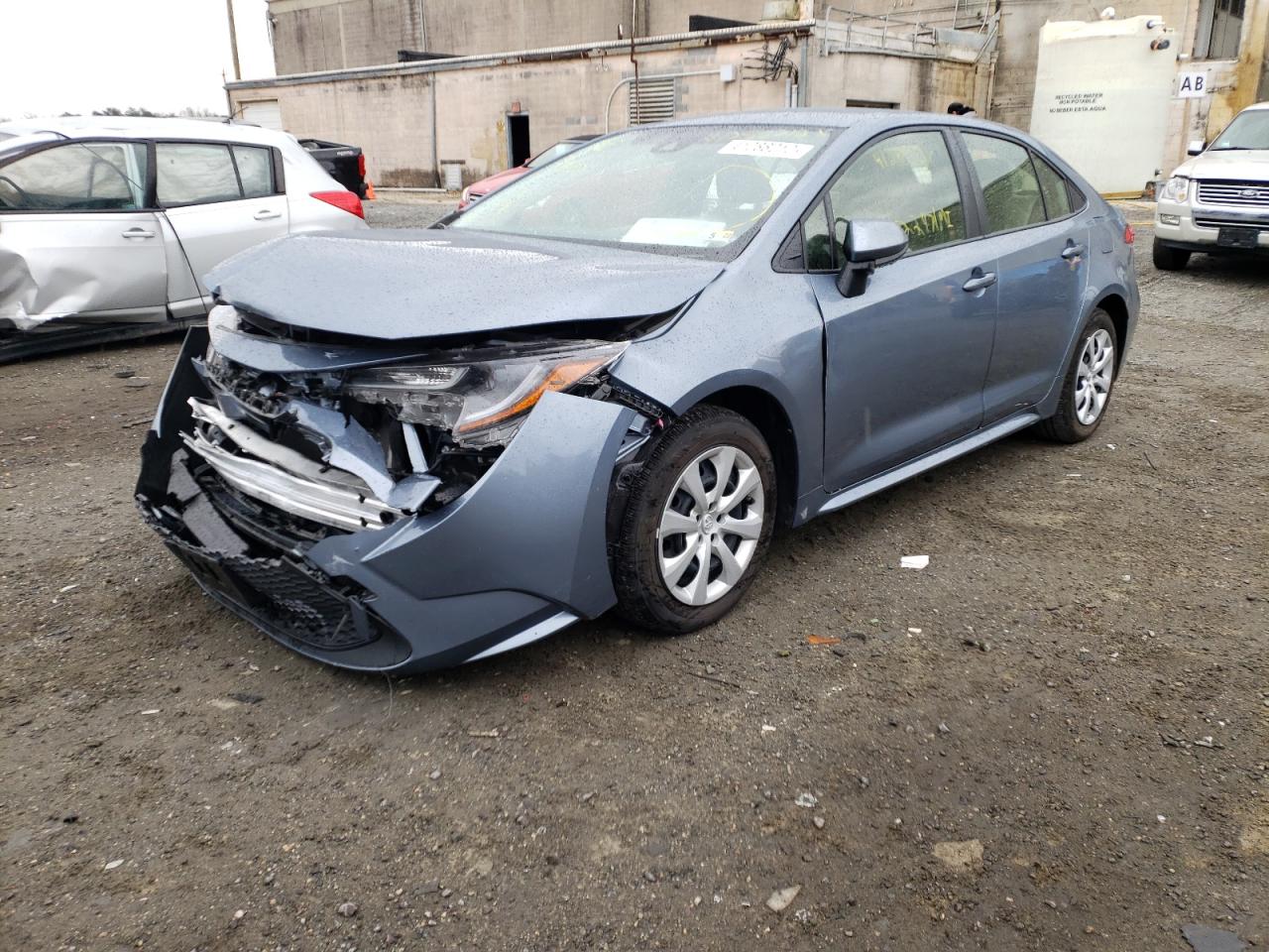 Photo 2 from auction – 2020 TOYOTA COROLLA LE with VIN JTDEPRAE2LJ014478