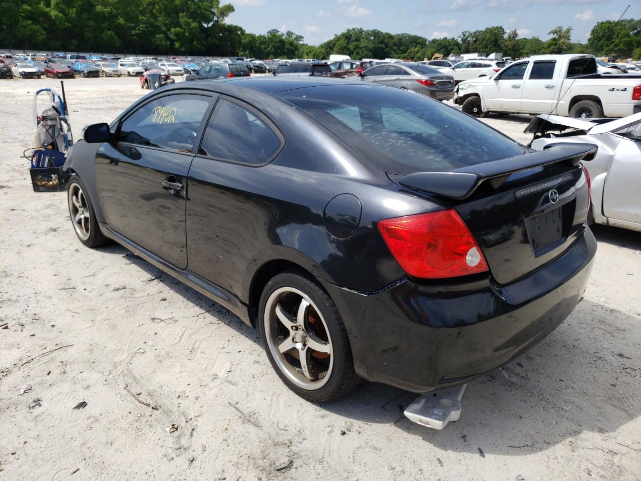 Photo 3 from auction – 2006 TOYOTA SCION TC with VIN JTKDE177660124075