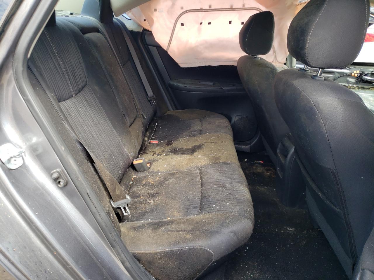 Photo 16 from auction – 2016 NISSAN SENTRA S with VIN 3N1AB7AP7GL647059