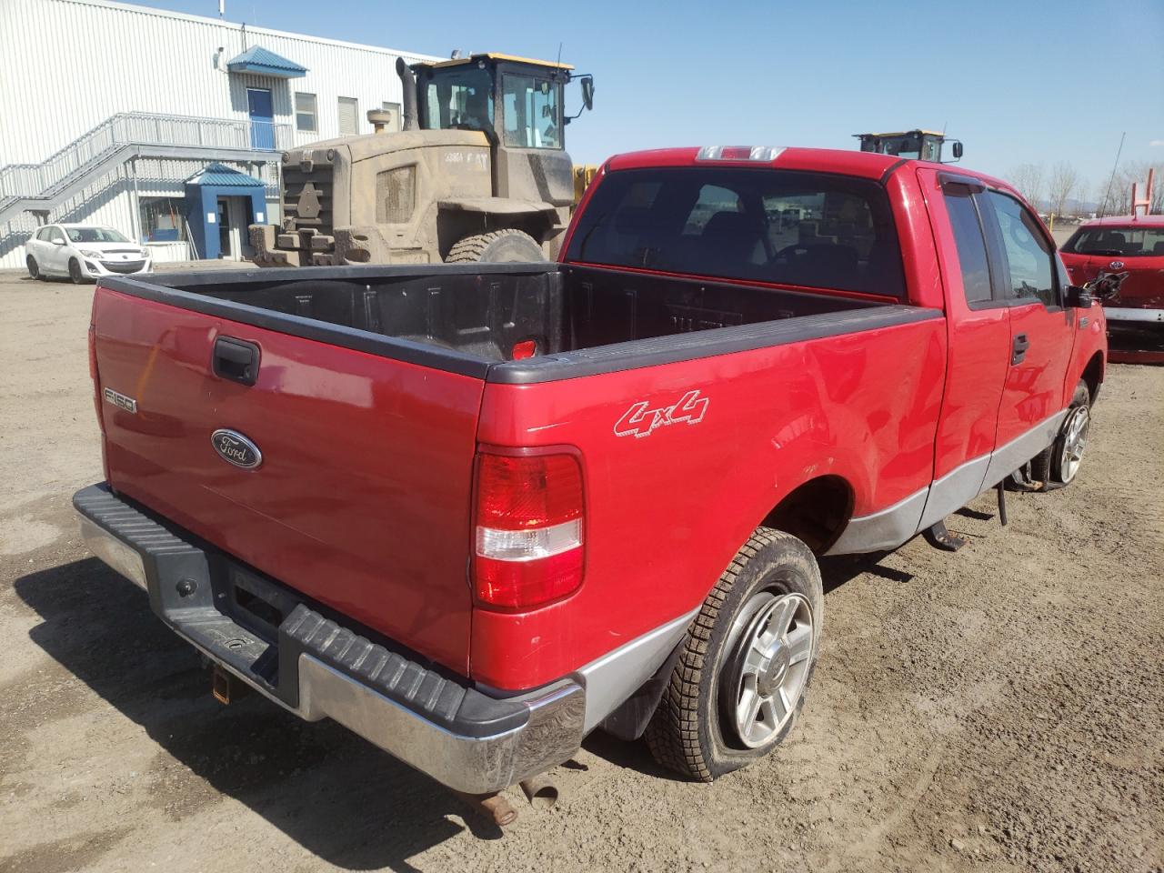Photo 4 from auction – 2005 FORD F150 with VIN 1FTRX14W35NA50554