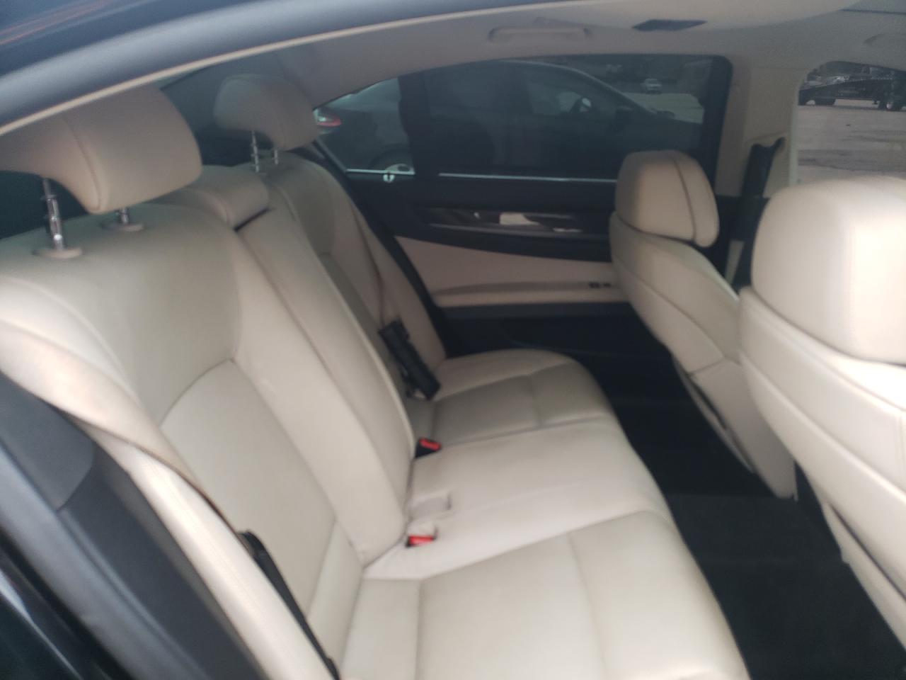 Photo 6 from auction – 2012 BMW 740 LI with VIN WBAKB4C5XCC575322