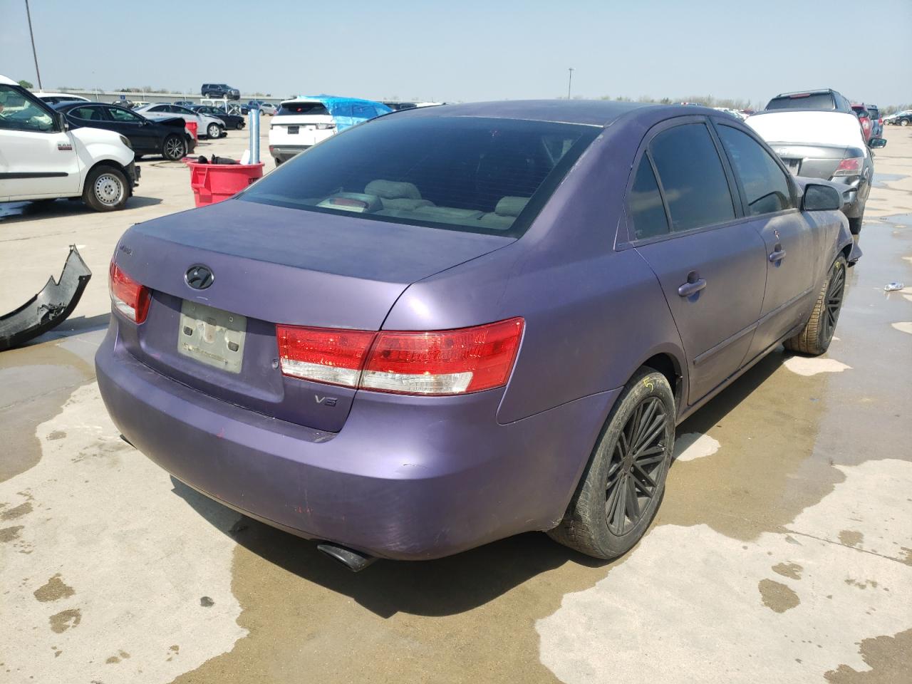 Photo 4 from auction – 2007 HYUNDAI SONATA SE with VIN 5NPEU46F87H239998