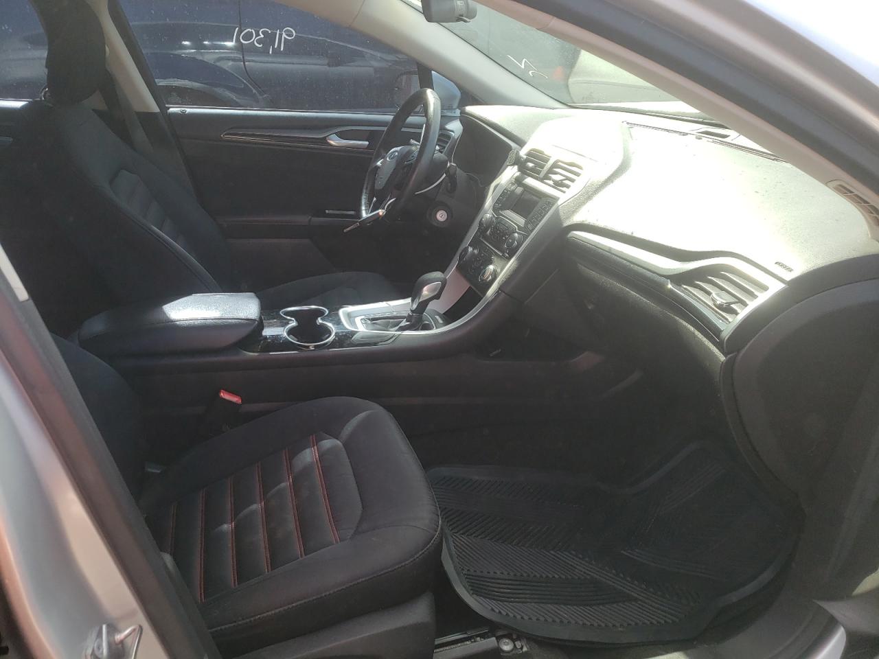 Photo 5 from auction – 2015 FORD FUSION SE with VIN 3FA6P0H79FR146726