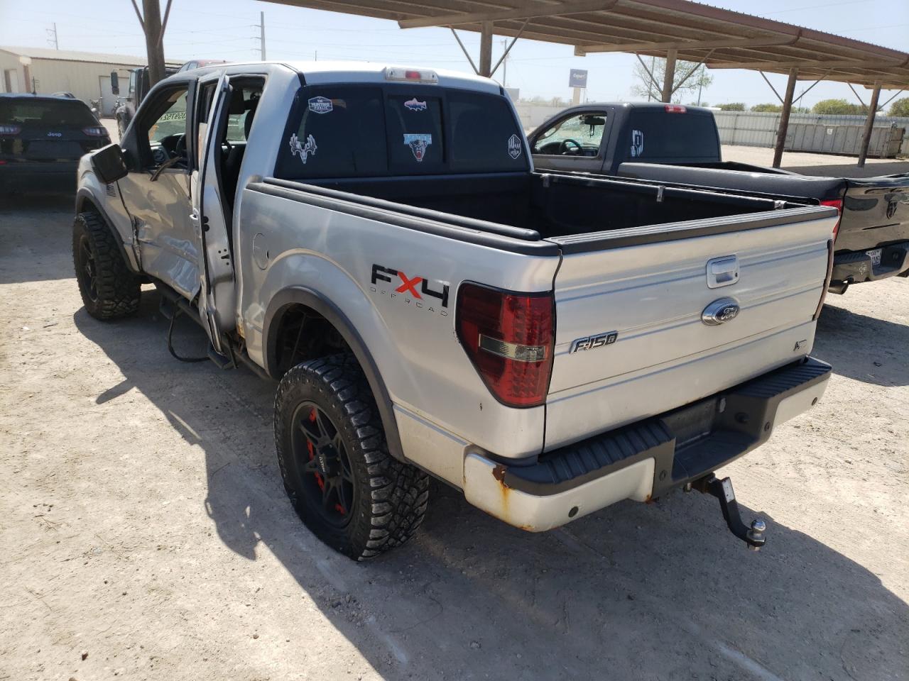 Photo 3 from auction – 2010 FORD F150 SUPER with VIN 1FTFW1EV2AKA36331