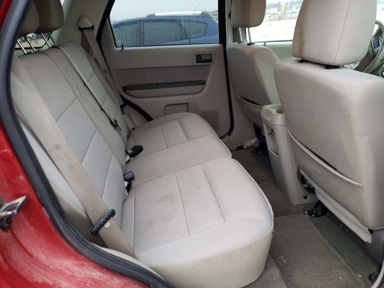 Photo 6 from auction – 2011 FORD ESCAPE XLT with VIN 1FMCU0D78BKC29621