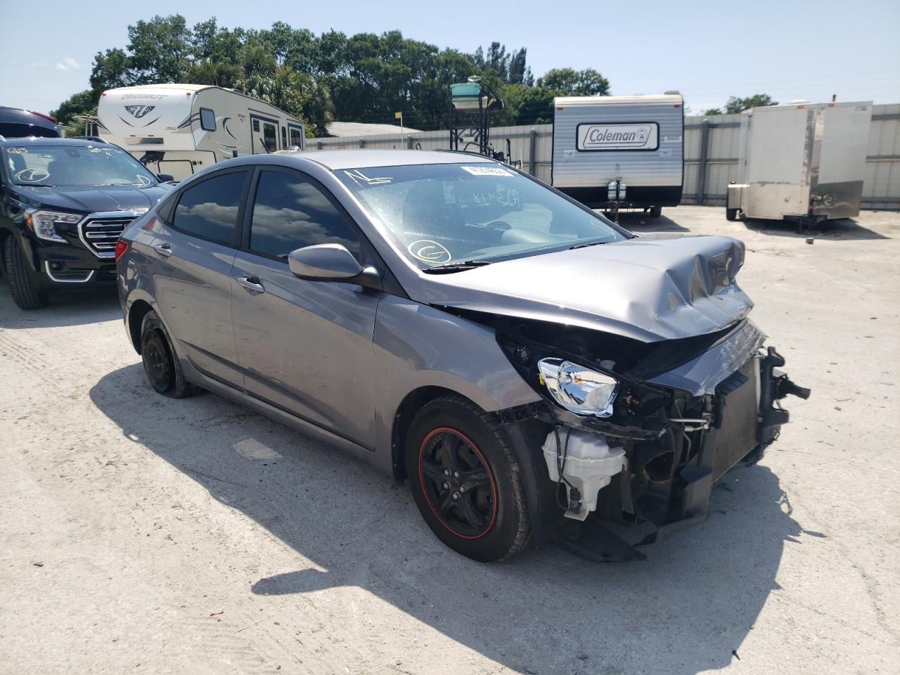 HYUNDAI ACCENT GLS 2015 with VIN KMHCT4AE7FU825858 - Photo from auction