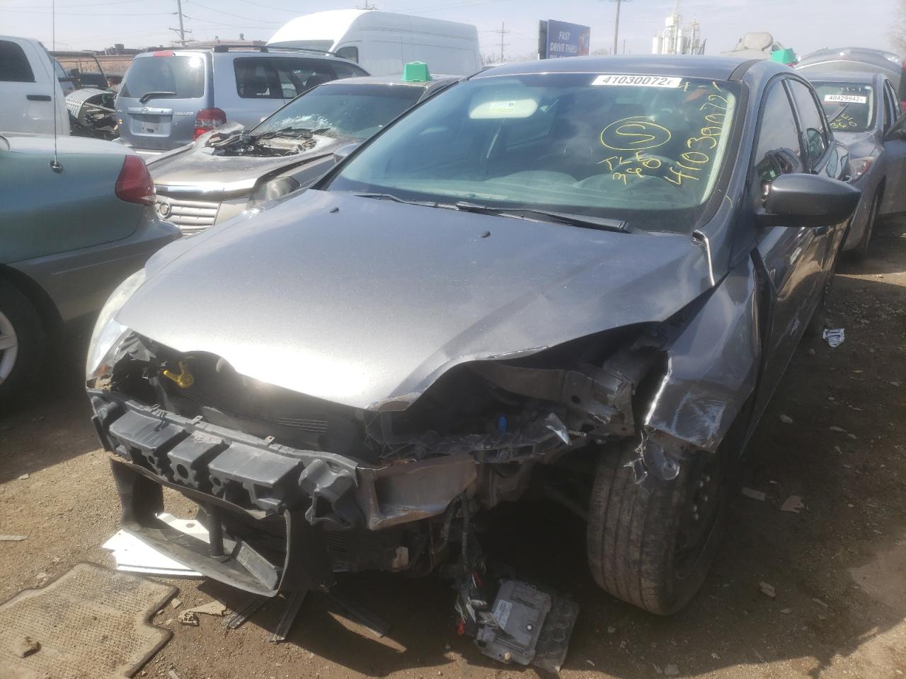 Photo 2 from auction – 2012 FORD FOCUS SE with VIN 1FAHP3F24CL272326