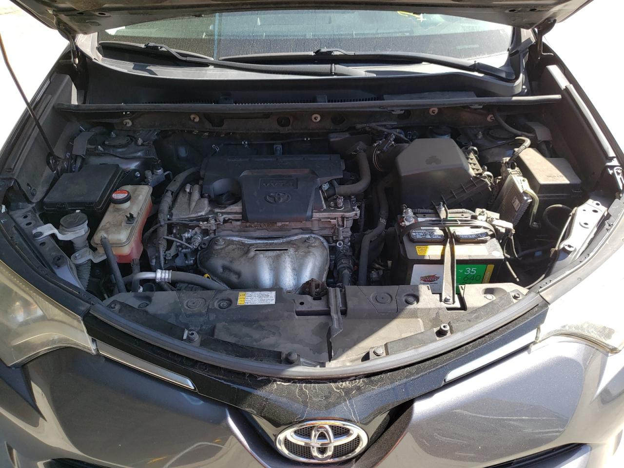 Photo 7 from auction – 2016 TOYOTA RAV4 LE with VIN JTMZFREV1GJ068374