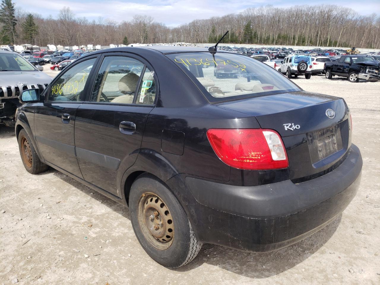 Photo 3 from auction – 2007 KIA RIO BASE with VIN KNADE123376251826