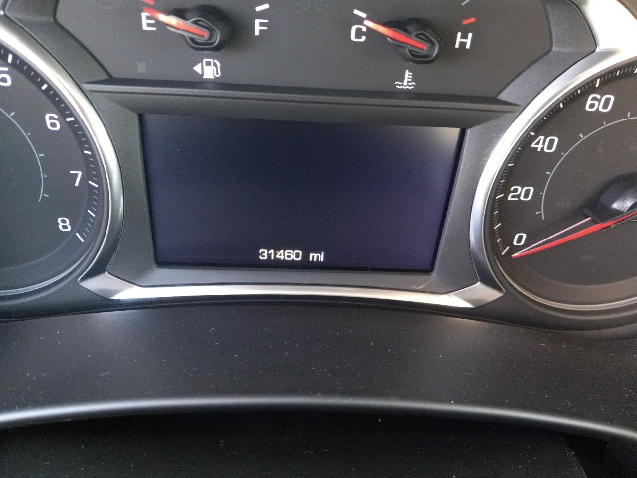 Photo 8 from auction – 2021 CHEVROLET EQUINOX LT with VIN 2GNAXUEV2M6147646