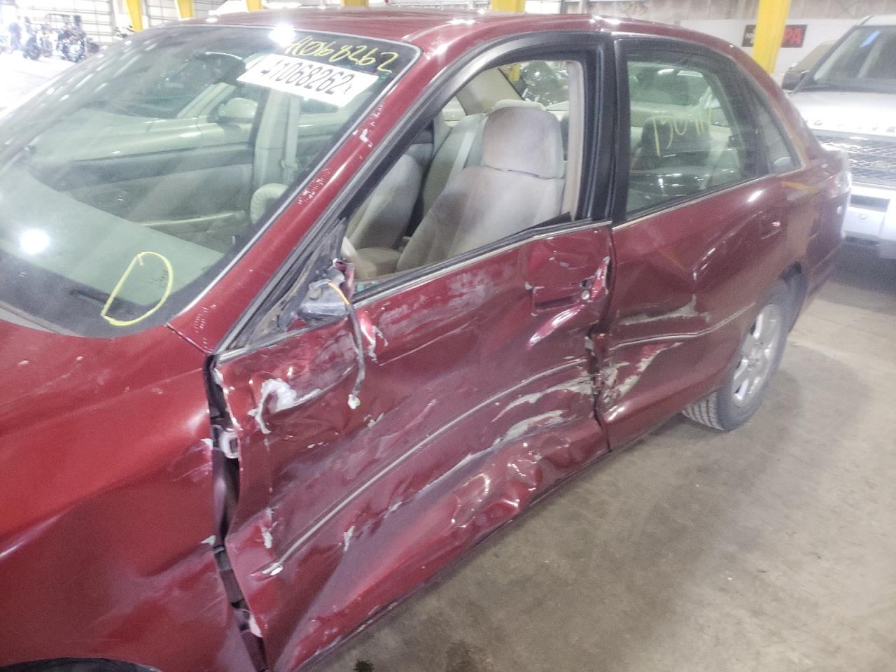 Photo 9 from auction – 2000 TOYOTA AVALON XL with VIN 4T1BF28B5YU033679