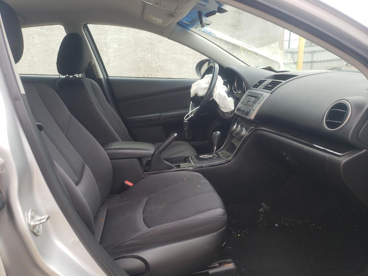 Photo 5 from auction – 2012 MAZDA 6 I with VIN 1YVHZ8DH9C5M42865