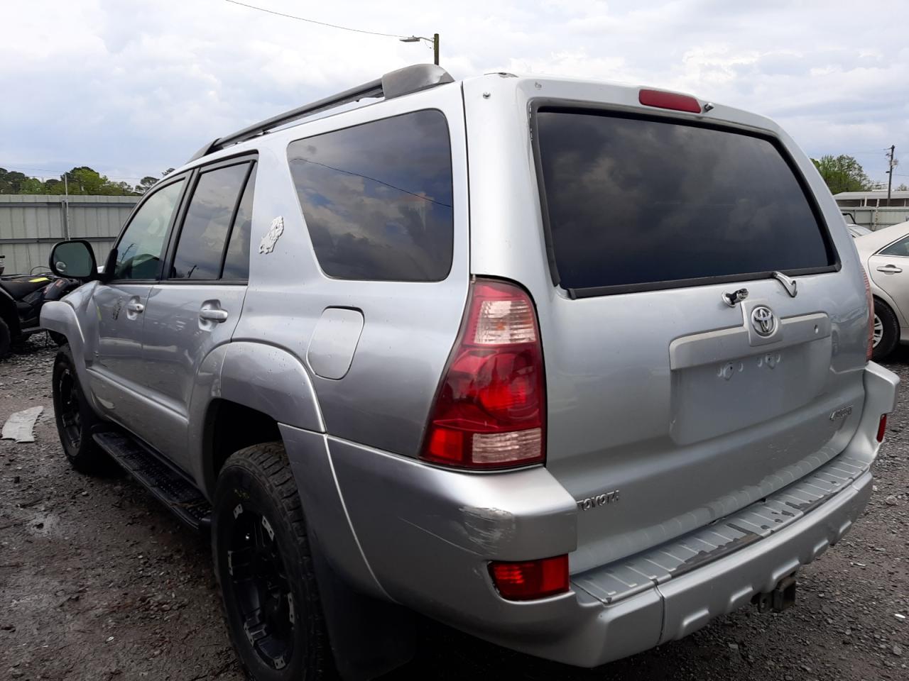 Photo 3 from auction – 2004 TOYOTA 4RUNNER SR with VIN JTEZU14R140027834