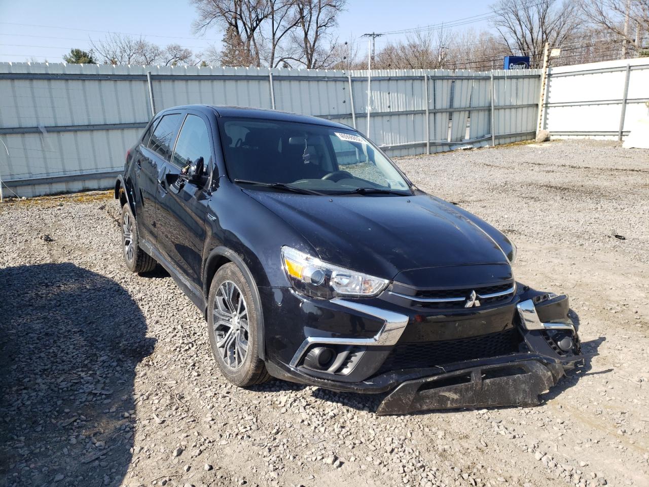 MITSUBISHI OUTLANDER 2018 with VIN JA4AR3AU1JU016600 - Photo from auction
