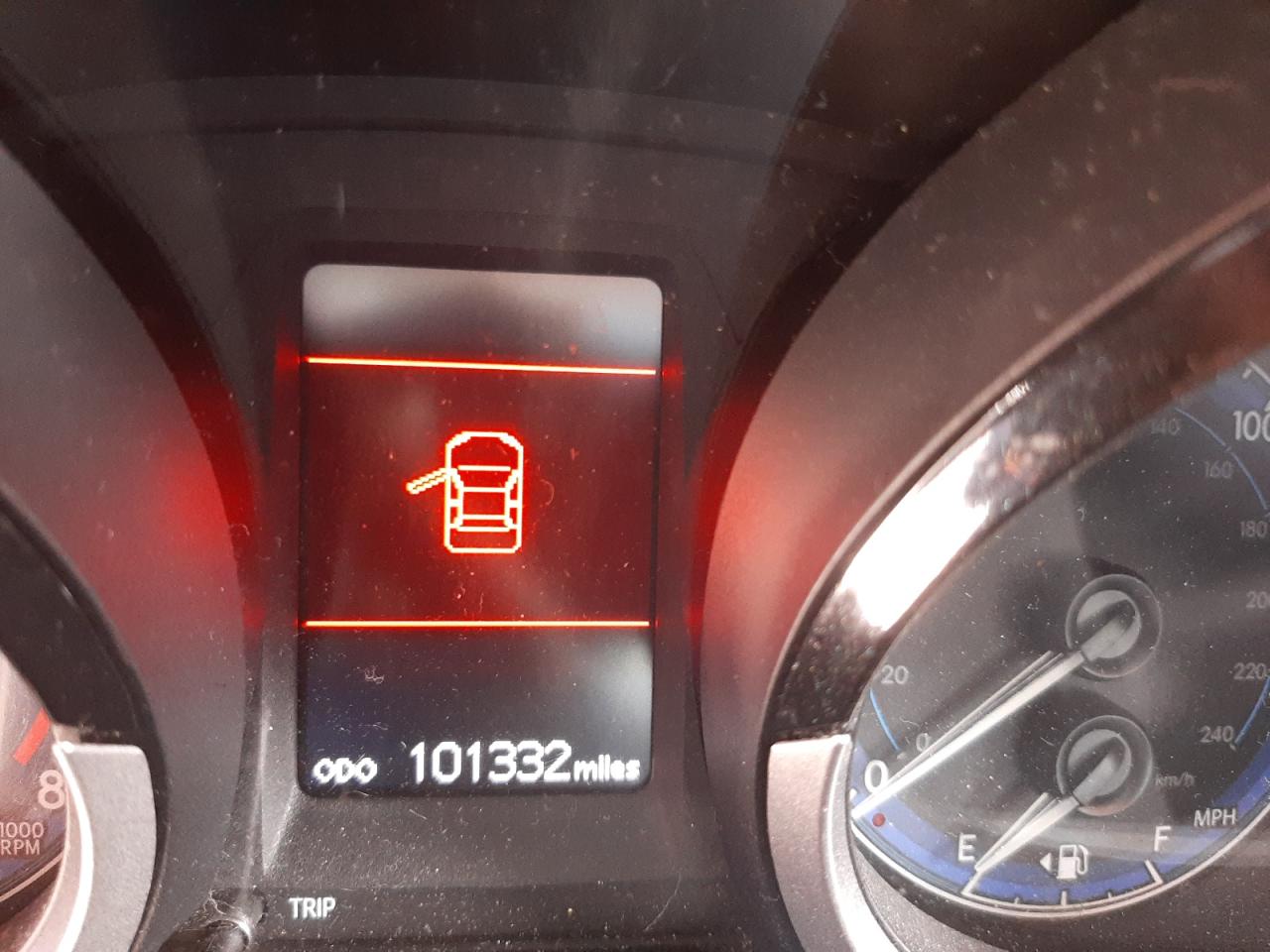 Photo 8 from auction – 2015 TOYOTA COROLLA L with VIN 5YFBURHE2FP280231