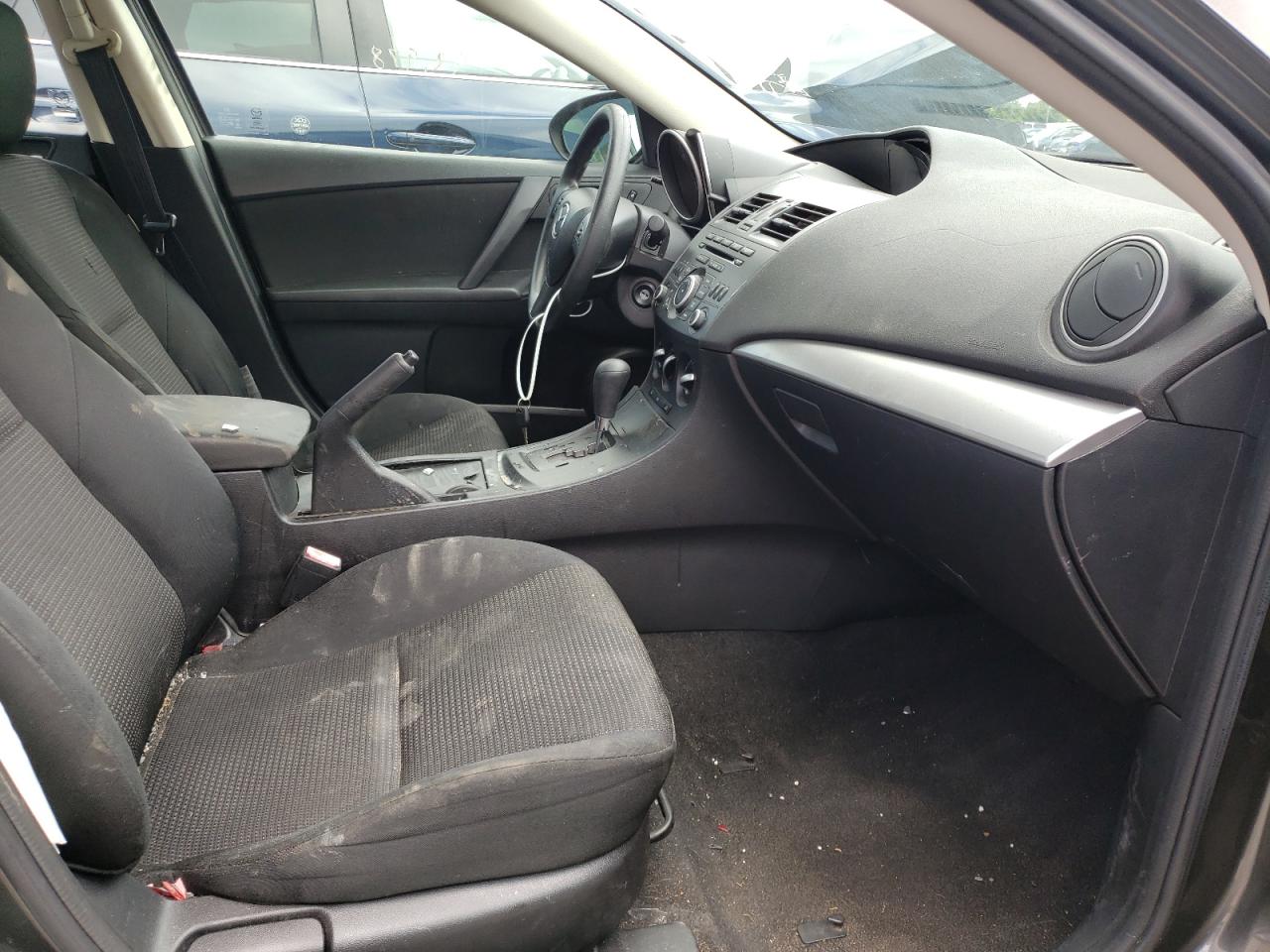 Photo 5 from auction – 2012 MAZDA 3 I with VIN JM1BL1VF1C1514277