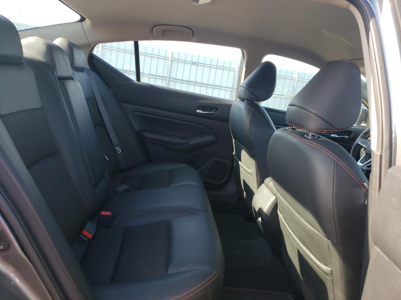 Photo 6 from auction – 2020 NISSAN ALTIMA SR with VIN 1N4BL4CV5LC196413