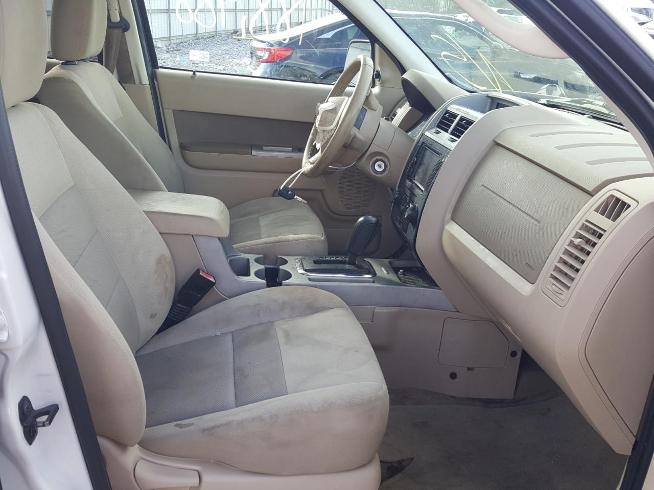 Photo 5 from auction – 2009 FORD ESCAPE XLT with VIN 1FMCU03G79KA65919