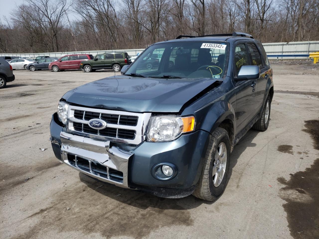 Photo 2 from auction – 2011 FORD ESCAPE LIM with VIN 1FMCU9EG1BKB83102