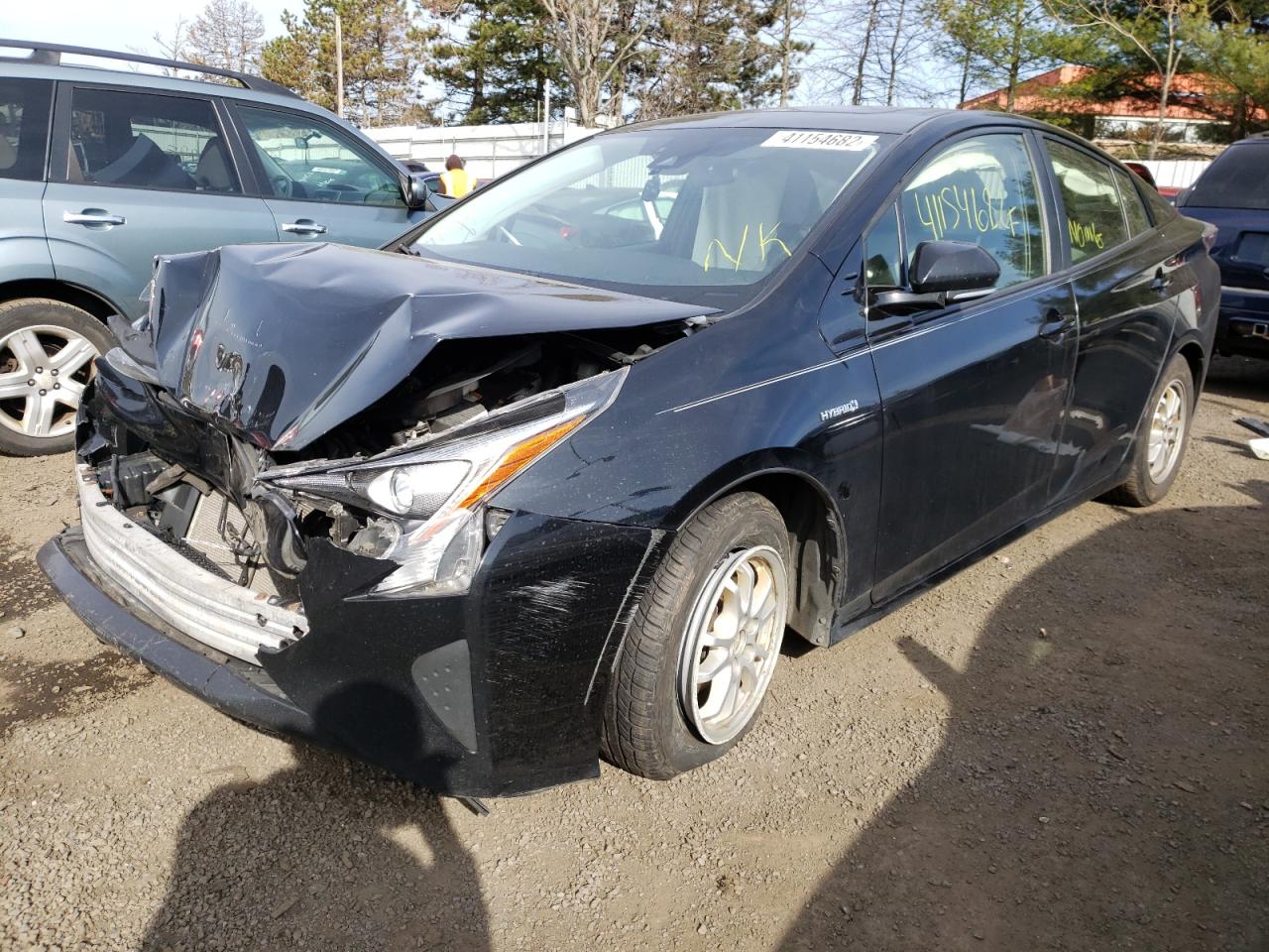 Photo 2 from auction – 2016 TOYOTA PRIUS with VIN JTDKARFUXG3517660