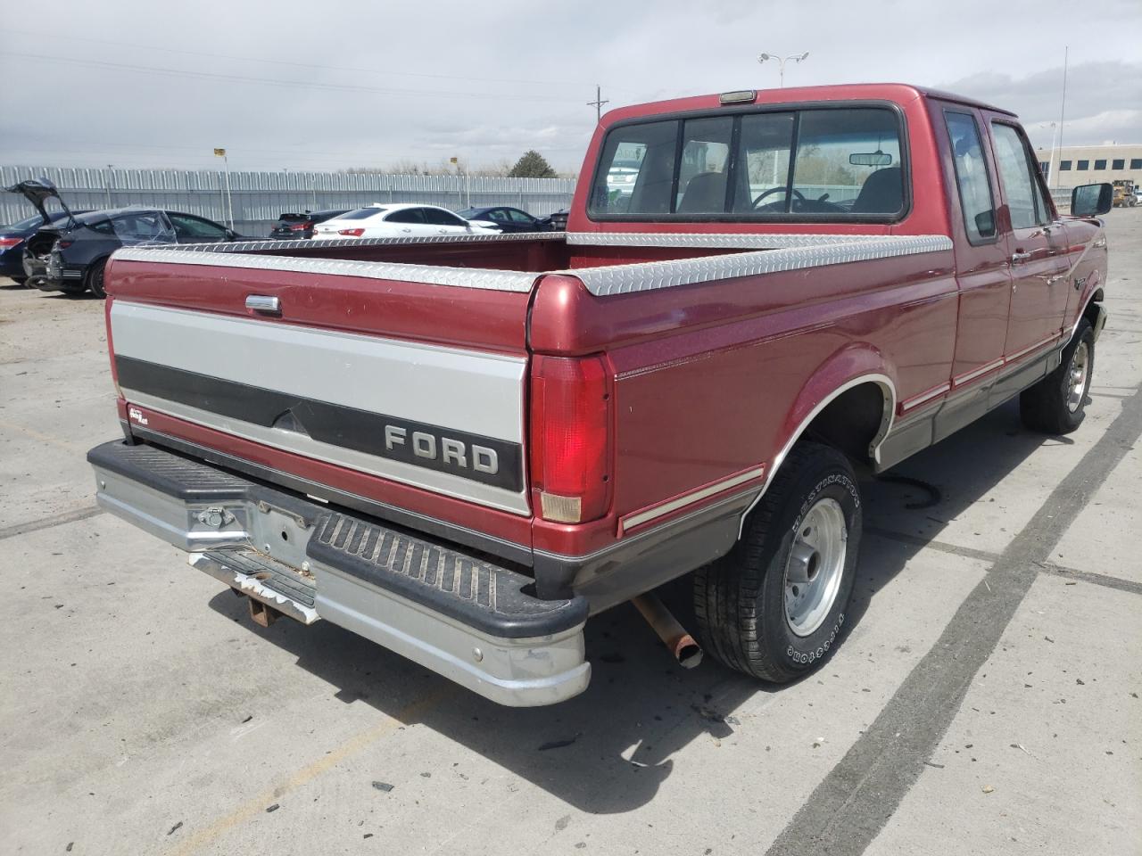 Photo 4 from auction – 1993 FORD F150 with VIN 1FTEX14NXPKA86574