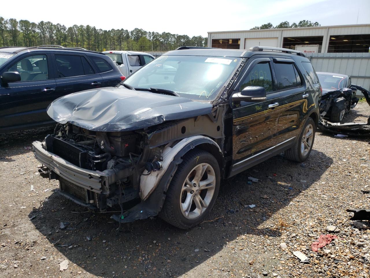 Photo 2 from auction – 2013 FORD EXPLORER L with VIN 1FM5K7F83DGC34843