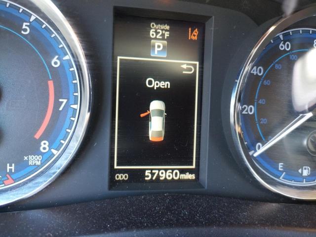 Photo 8 from auction – 2018 TOYOTA COROLLA L with VIN 5YFBURHEXJP788715