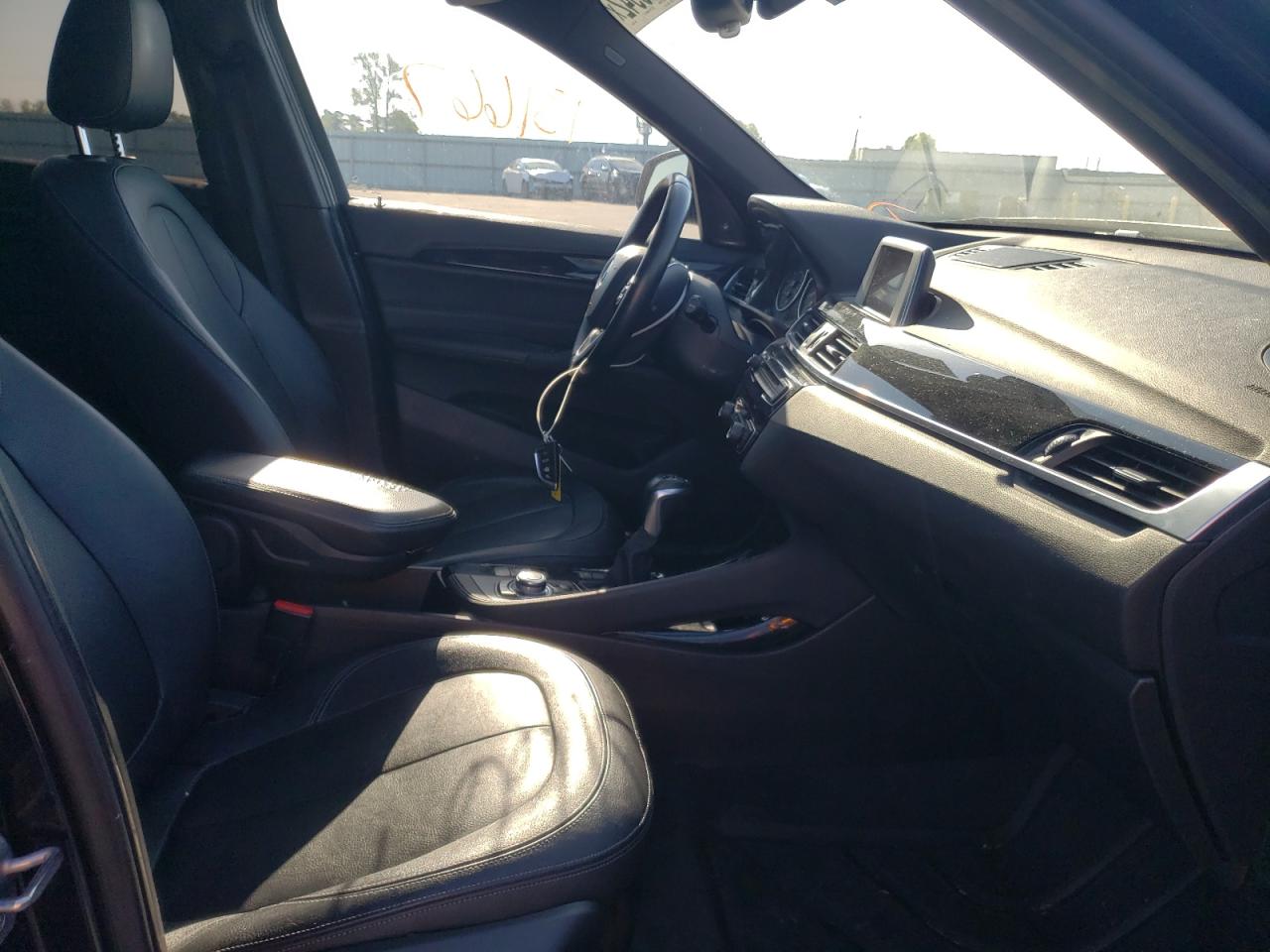 Photo 5 from auction – 2016 BMW X1 XDRIVE2 with VIN WBXHT3C39GP880718
