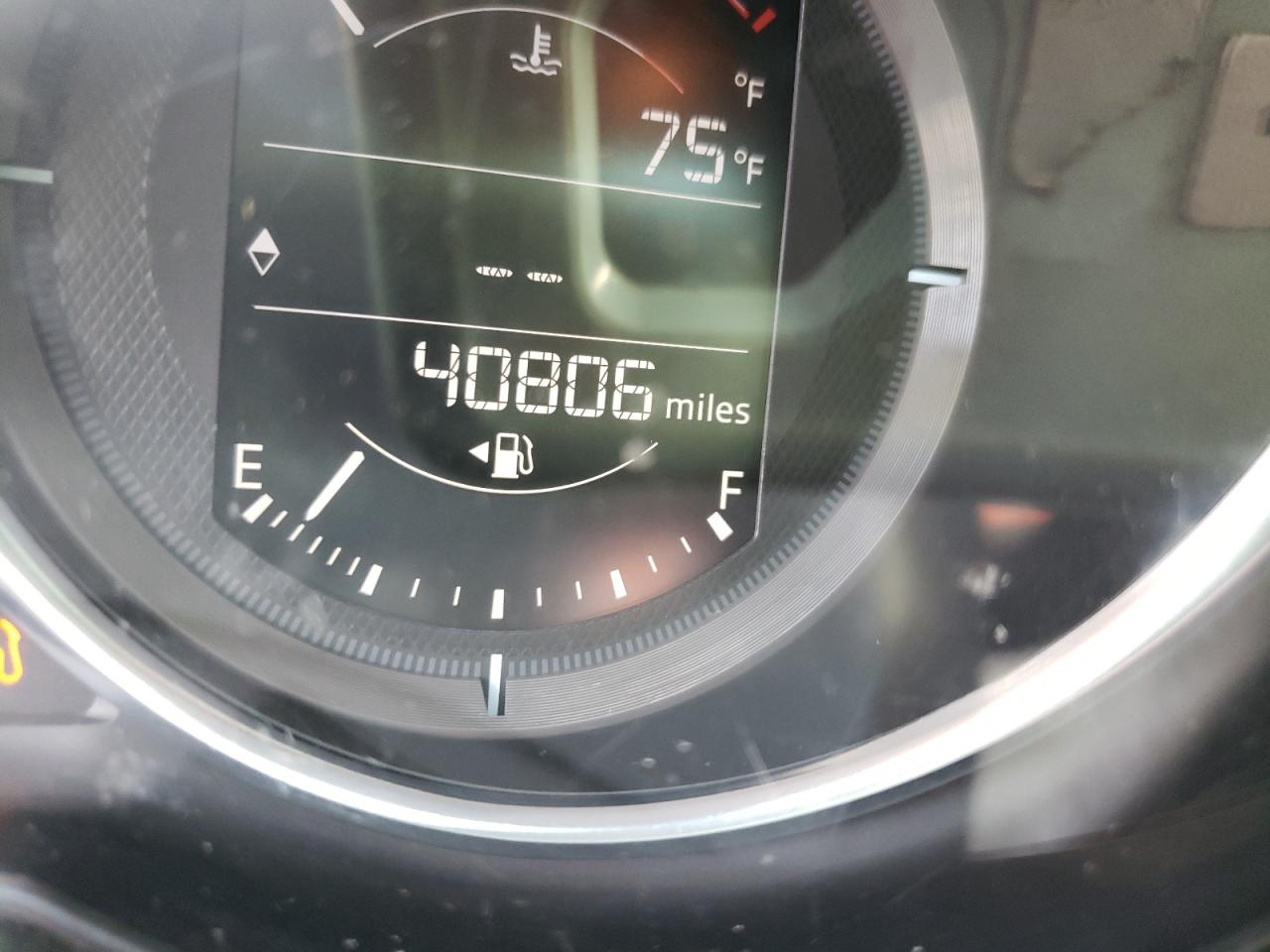Photo 8 from auction – 2017 MAZDA 6 SPORT with VIN JM1GL1U52H1144463
