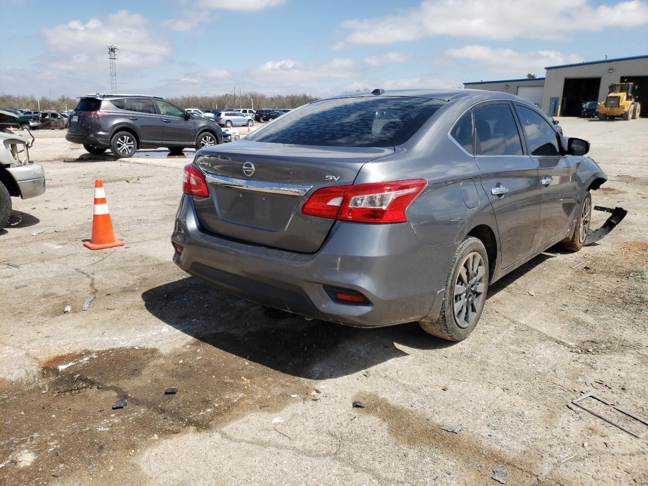 Photo 4 from auction – 2016 NISSAN SENTRA S with VIN 3N1AB7AP7GL673774