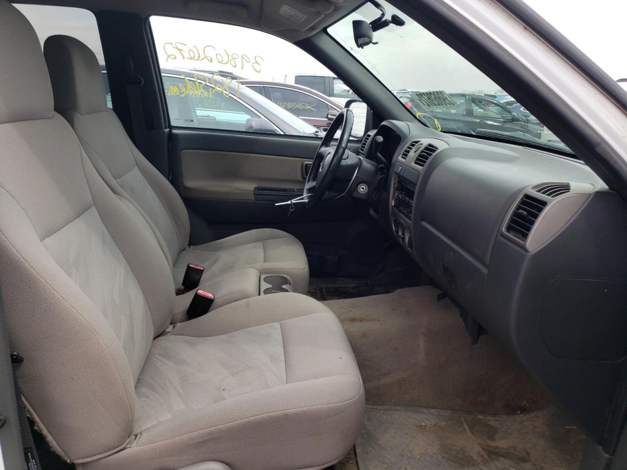 Photo 5 from auction – 2005 CHEVROLET COLORADO with VIN 1GCDS136758119528