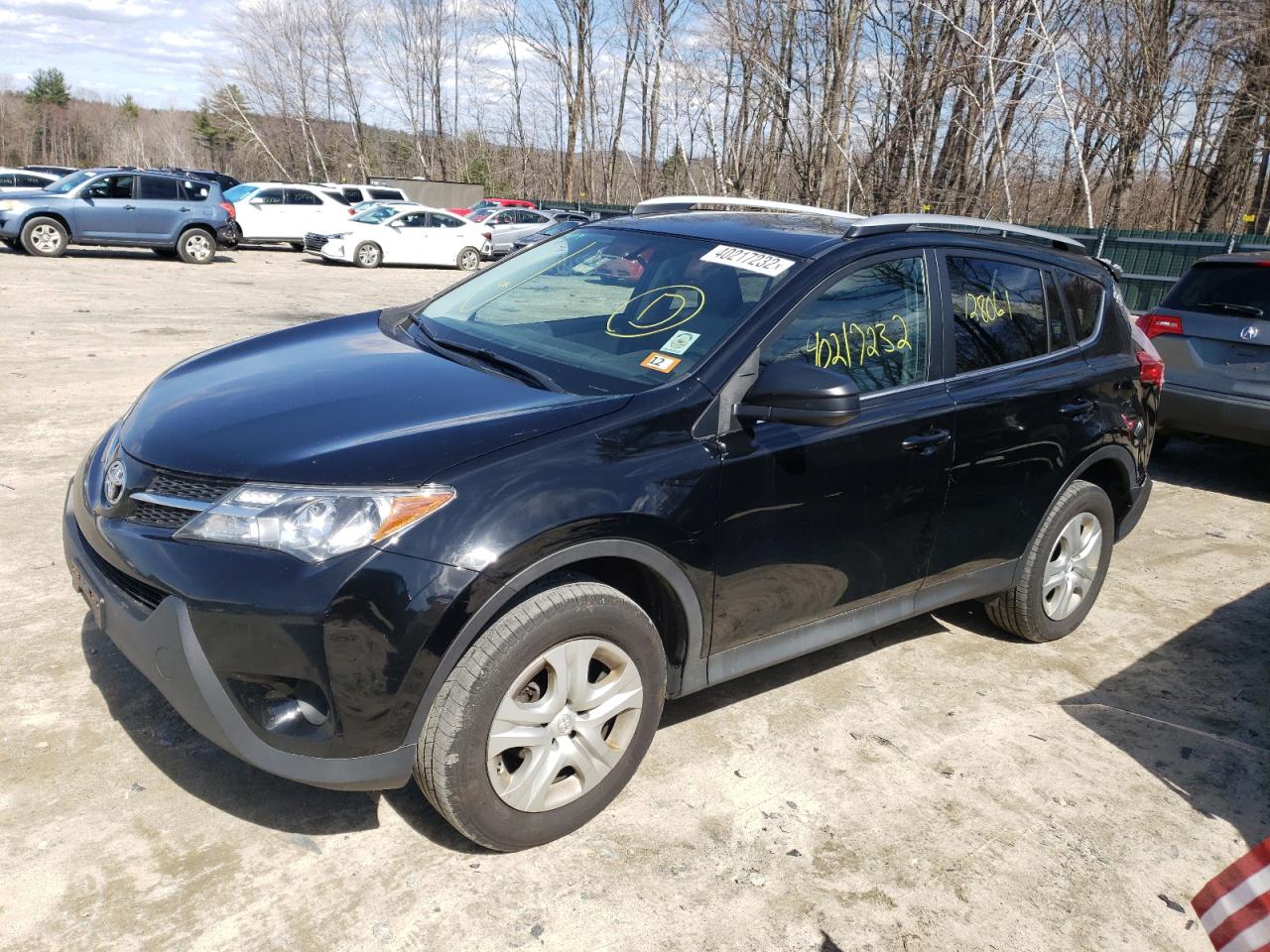 Photo 2 from auction – 2015 TOYOTA RAV4 LE with VIN 2T3BFREV2FW296319