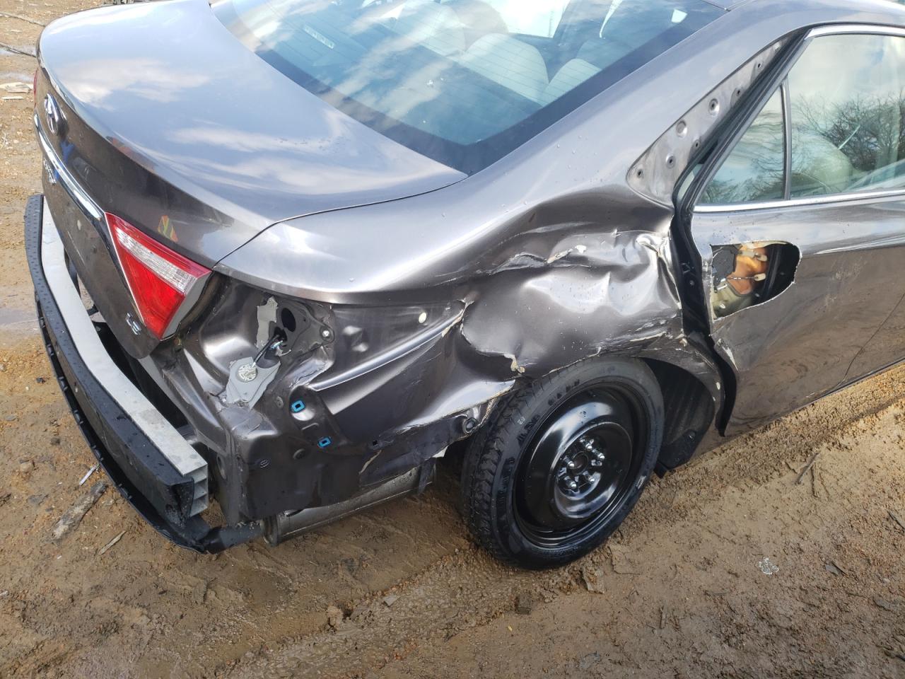 Photo 9 from auction – 2016 TOYOTA CAMRY LE with VIN 4T4BF1FK4GR519658