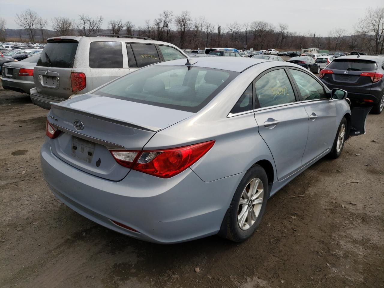 Photo 4 from auction – 2013 HYUNDAI SONATA GLS with VIN 5NPEB4AC1DH560022