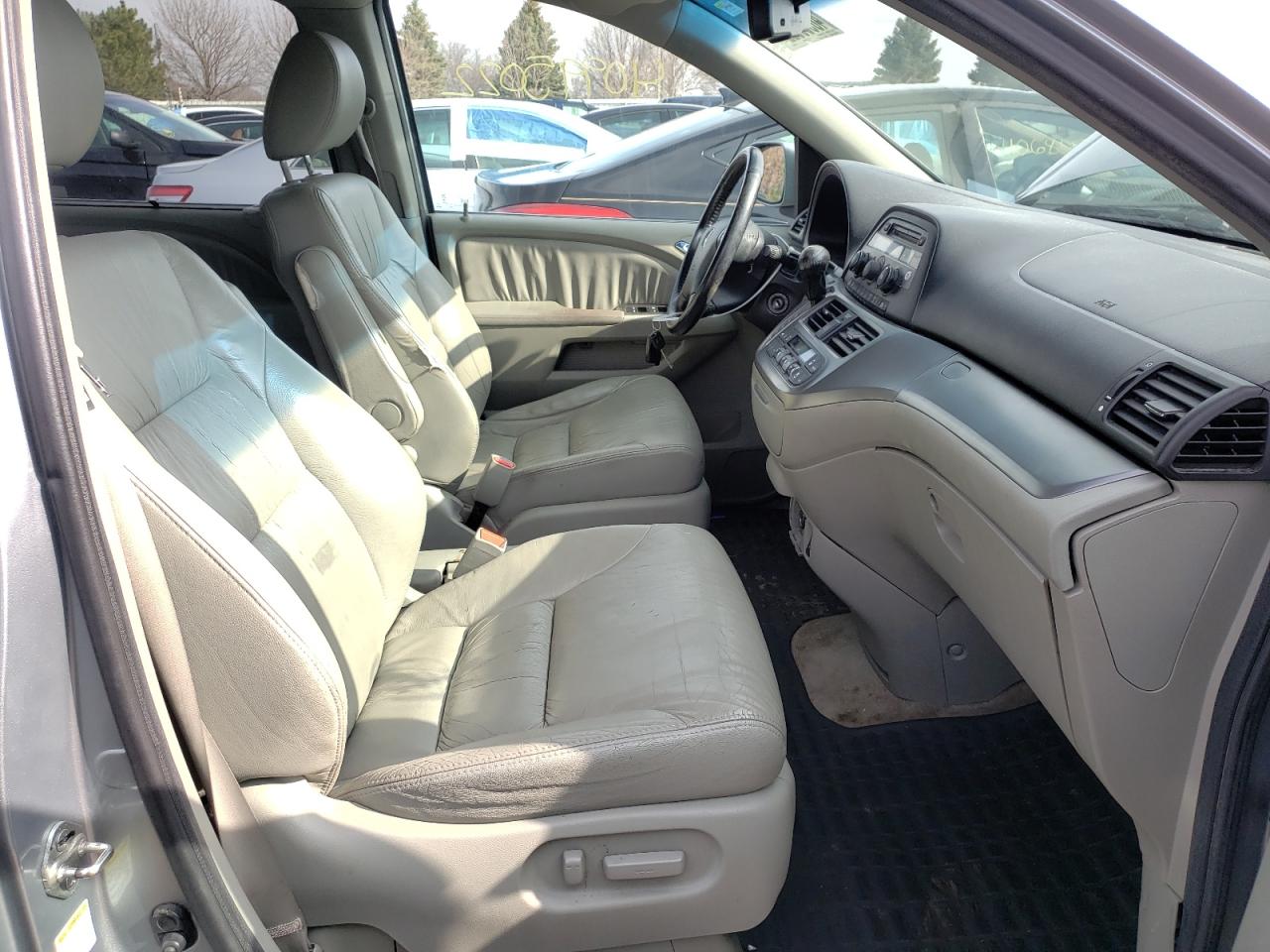 Photo 5 from auction – 2009 HONDA ODYSSEY EX with VIN 5FNRL38639B045408