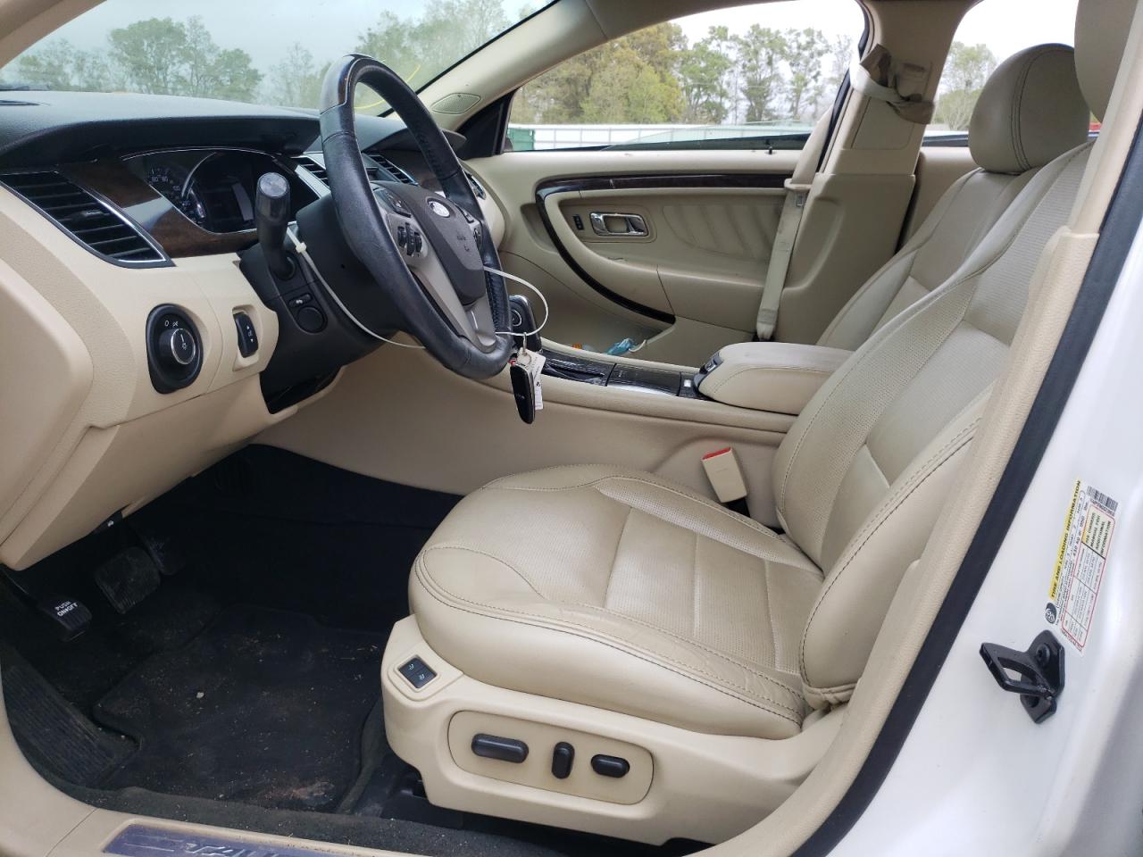 Photo 5 from auction – 2013 FORD TAURUS LIM with VIN 1FAHP2F86DG228630