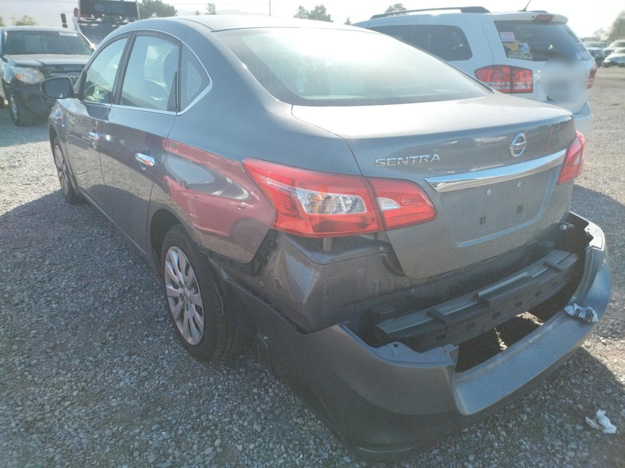 Photo 3 from auction – 2018 NISSAN SENTRA S with VIN 3N1AB7AP1JY210491