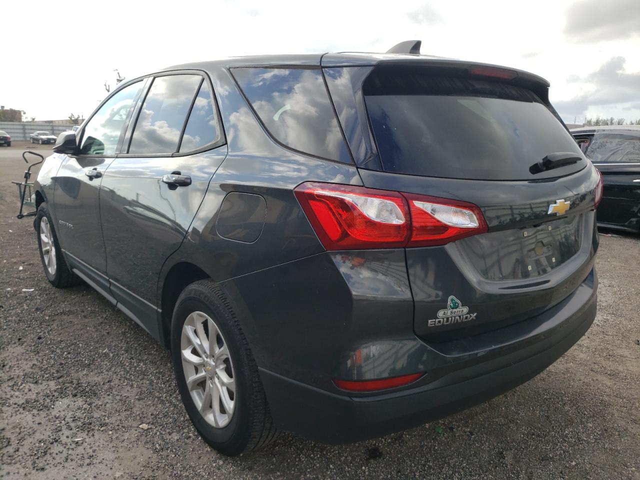 Photo 3 from auction – 2019 CHEVROLET EQUINOX LS with VIN 2GNAXHEV4K6261930
