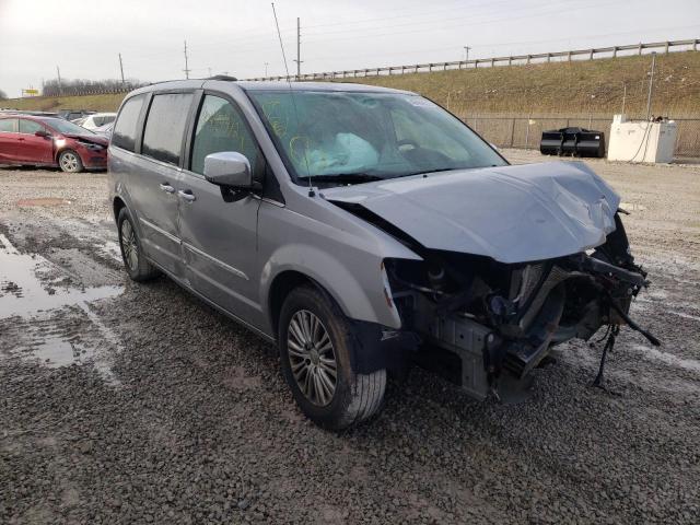 CHRYSLER TOWN & COU 2013 with VIN 2C4RC1CG9DR646386 - Photo from auction
