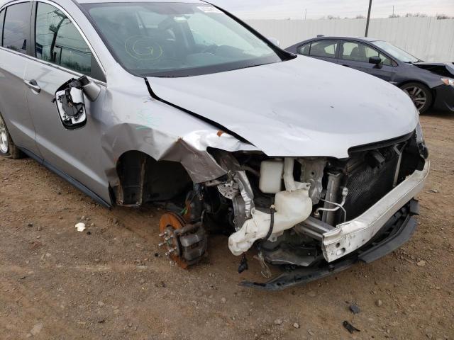 Photo 9 from auction – 2018 ACURA RDX with VIN 5J8TB4H33JL017888
