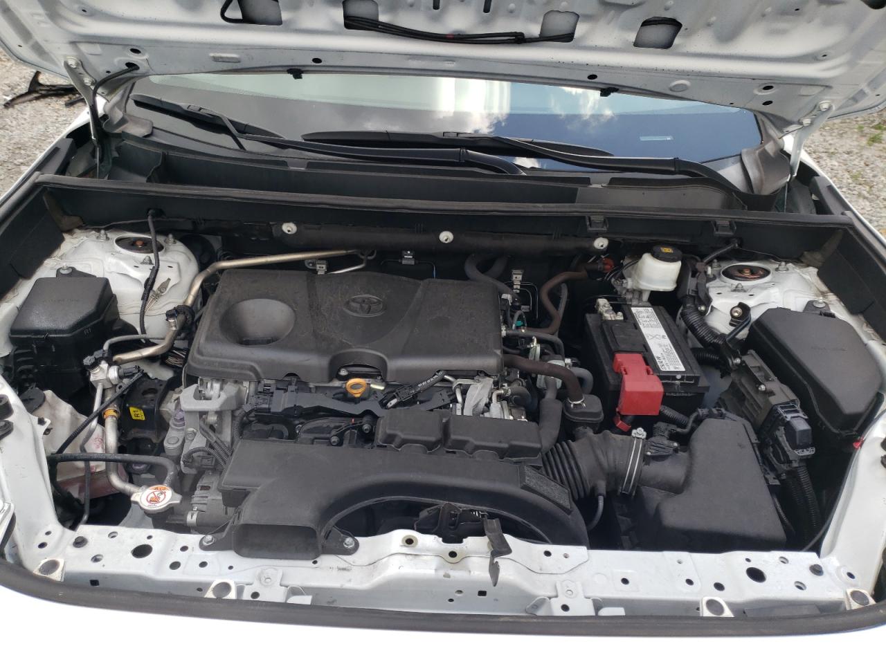 Photo 7 from auction – 2019 TOYOTA RAV4 LE with VIN 2T3H1RFV5KW038829