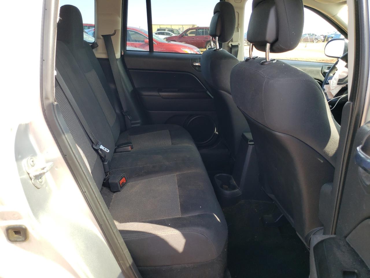 Photo 6 from auction – 2012 JEEP COMPASS SP with VIN 1C4NJCBBXCD657114