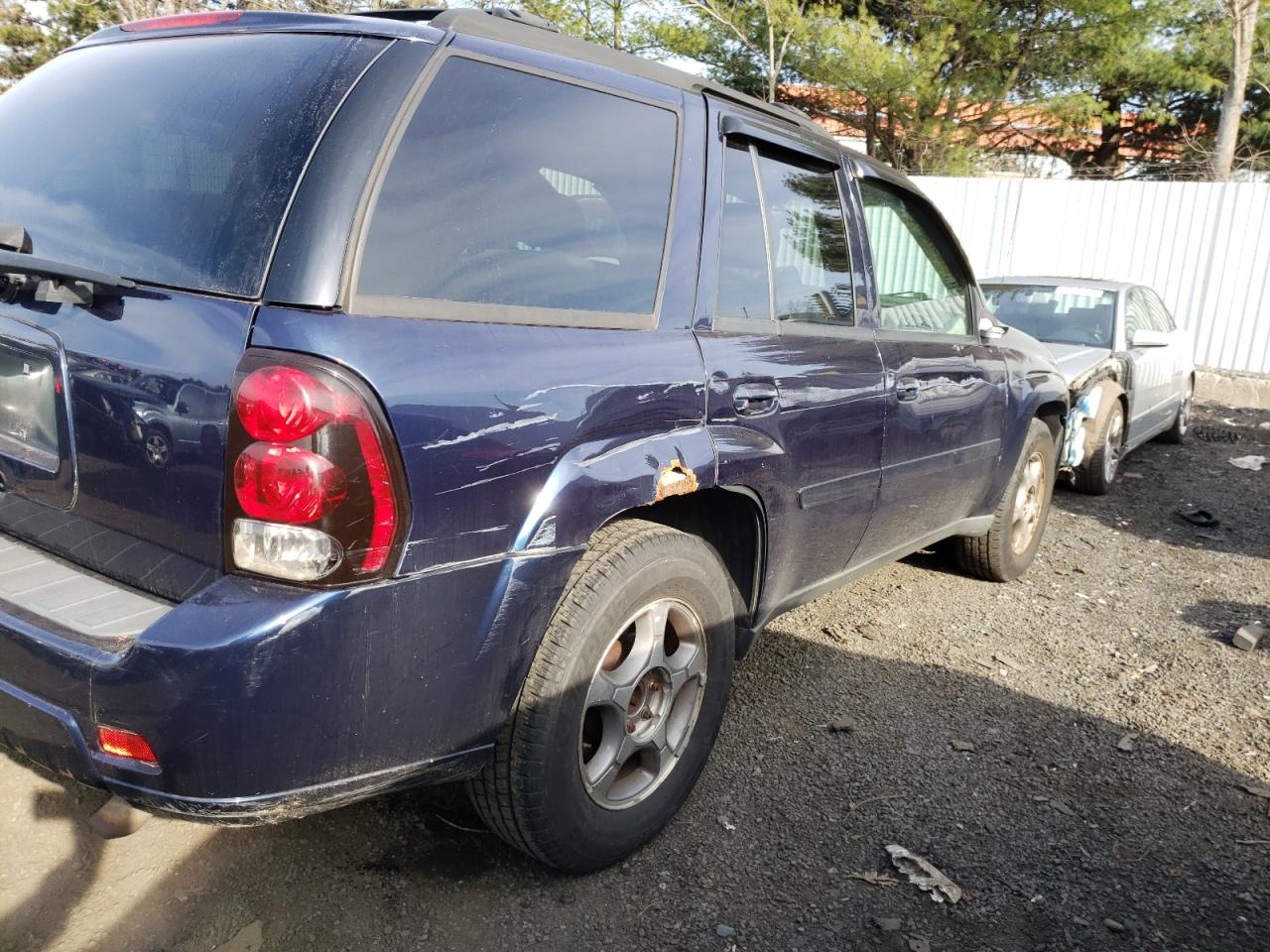 Photo 9 from auction – 2008 CHEVROLET TRAILBLAZE with VIN 1GNDT13S082151147
