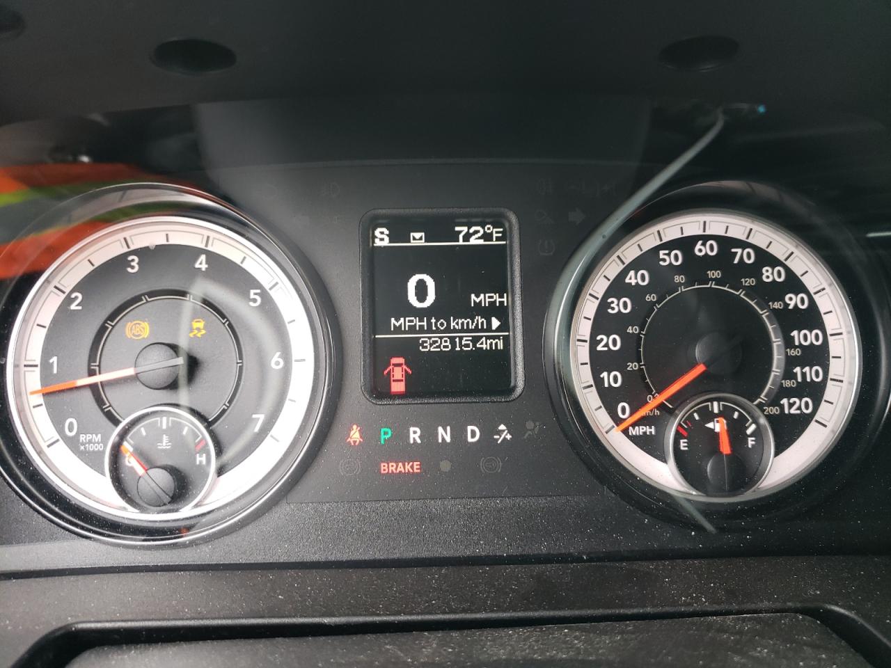 Photo 8 from auction – 2018 RAM 1500 ST with VIN 1C6RR6FT6JS244802
