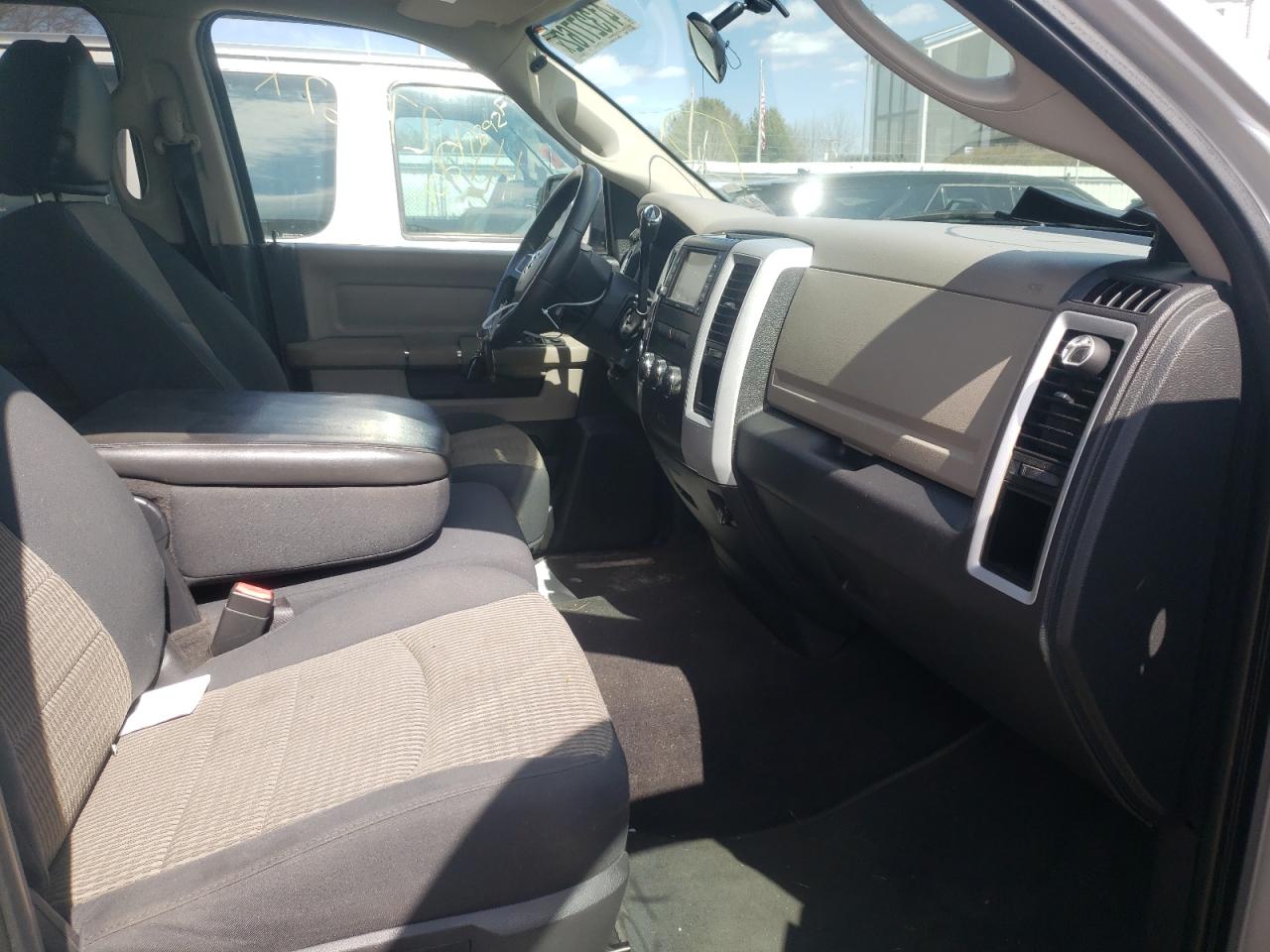 Photo 5 from auction – 2009 DODGE RAM 1500 with VIN 1D3HV18P19S803758