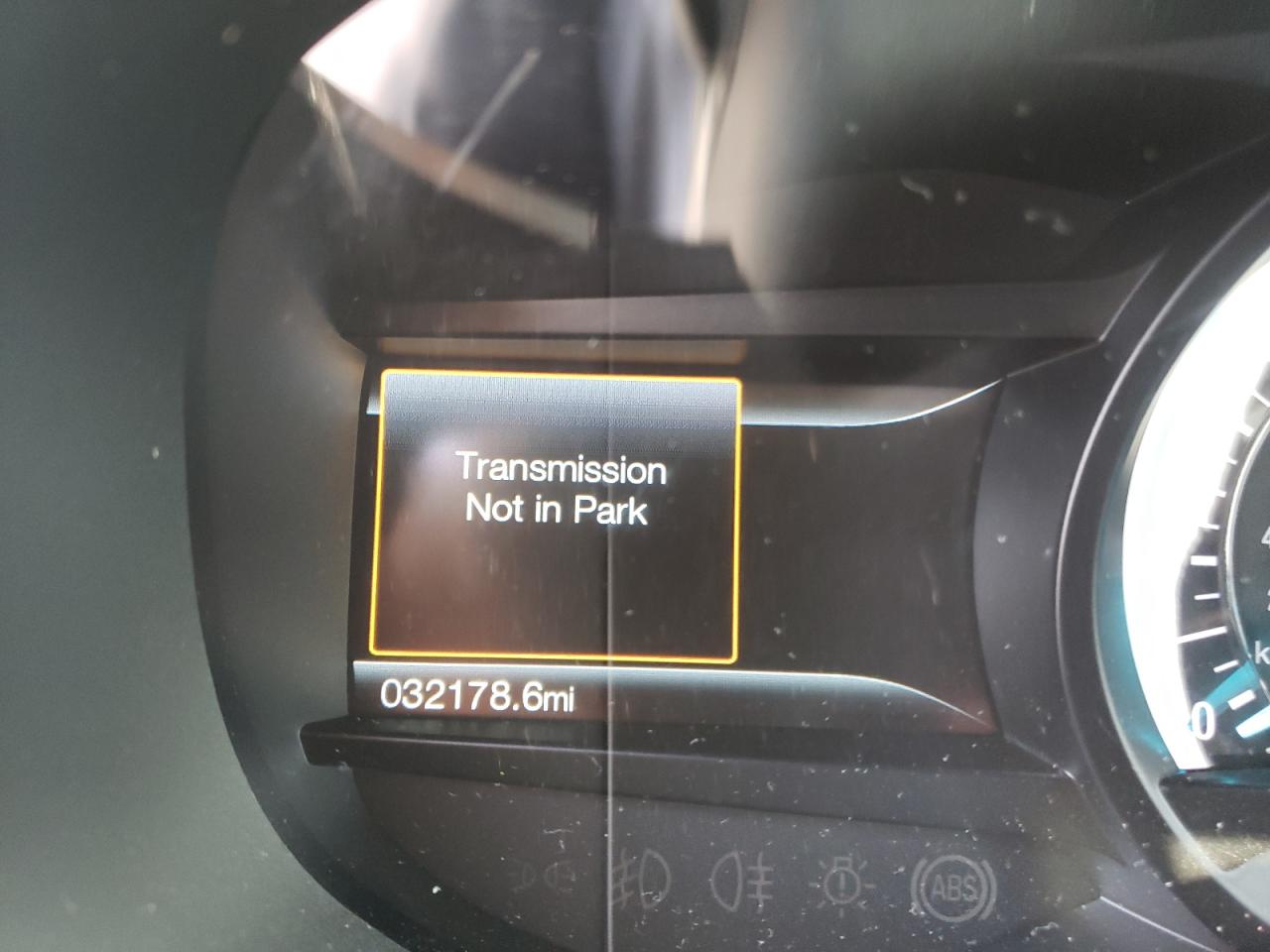 Photo 8 from auction – 2018 FORD EDGE SEL with VIN 2FMPK4J96JBC05931