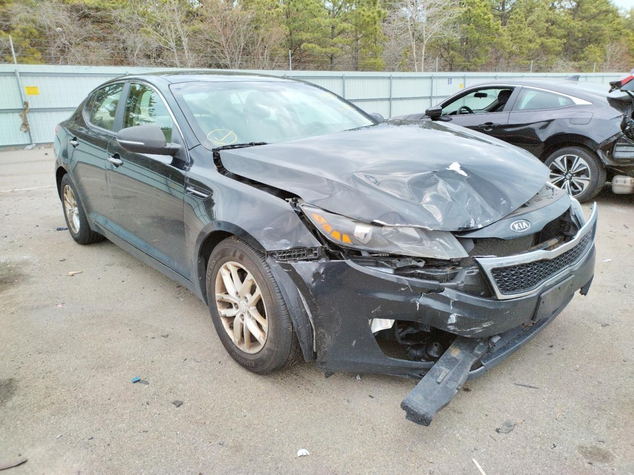 KIA OPTIMA LX 2012 with VIN 5XXGM4A72CG027483 - Photo from auction