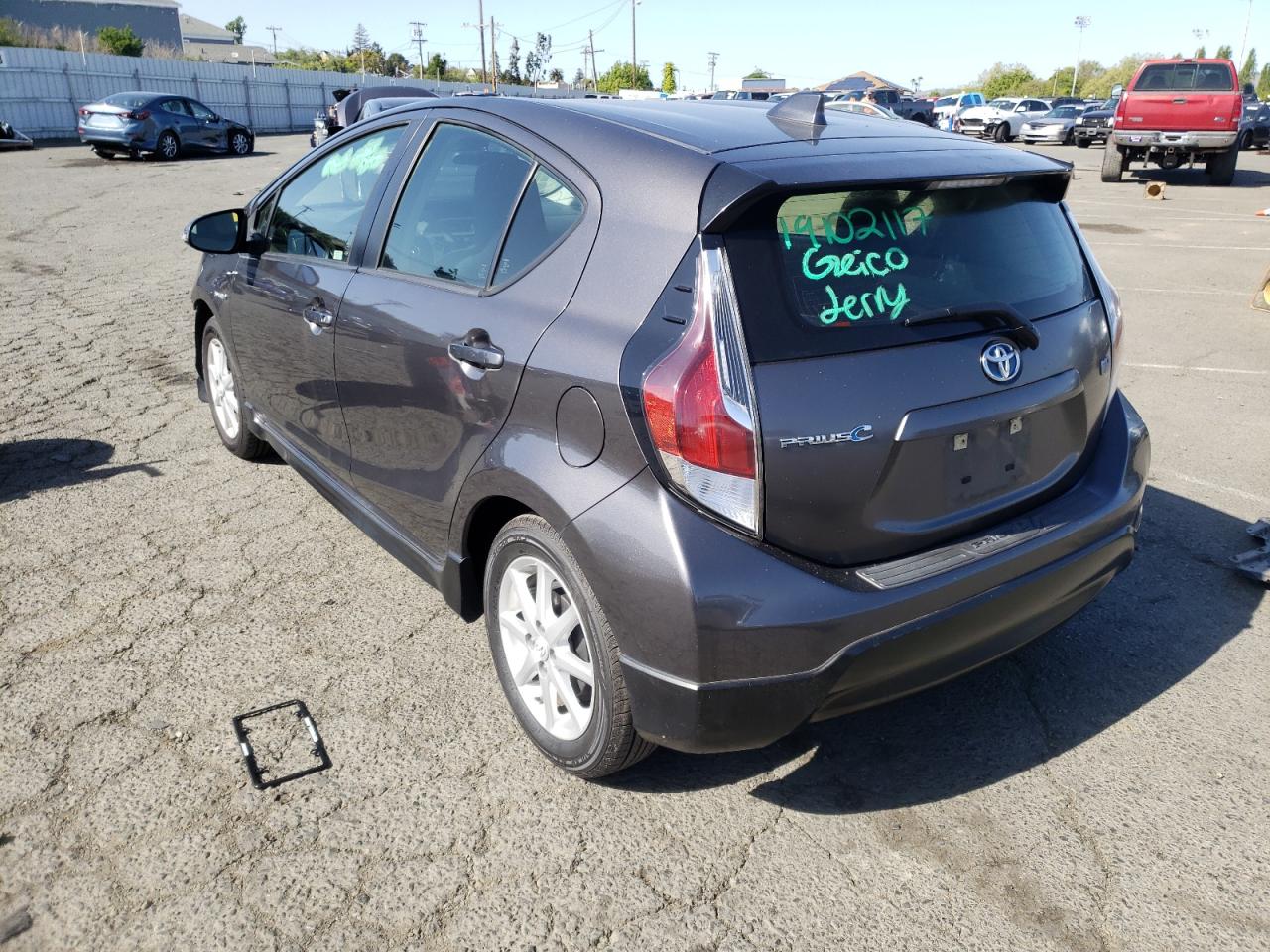 Photo 3 from auction – 2017 TOYOTA PRIUS C with VIN JTDKDTB33H1593168