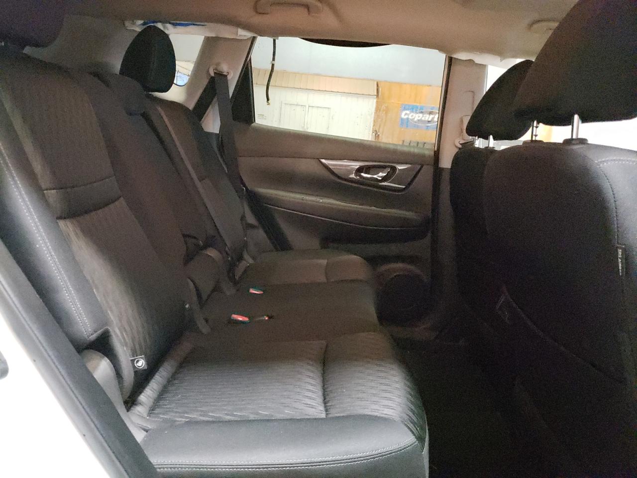 Photo 6 from auction – 2020 NISSAN ROGUE S with VIN KNMAT2MV2LP506373